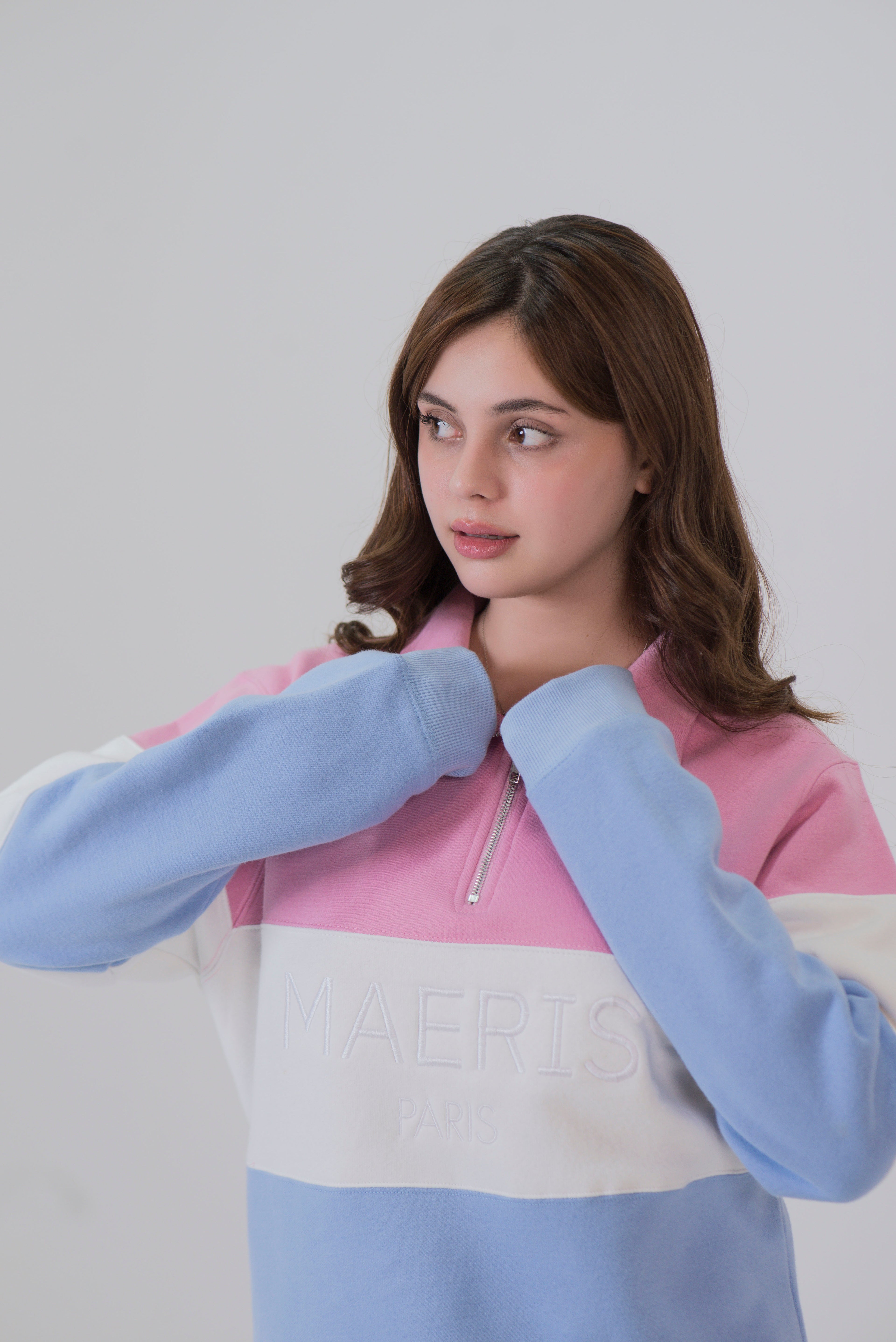 Colour-Block Quarter-Zip Sweatshirt