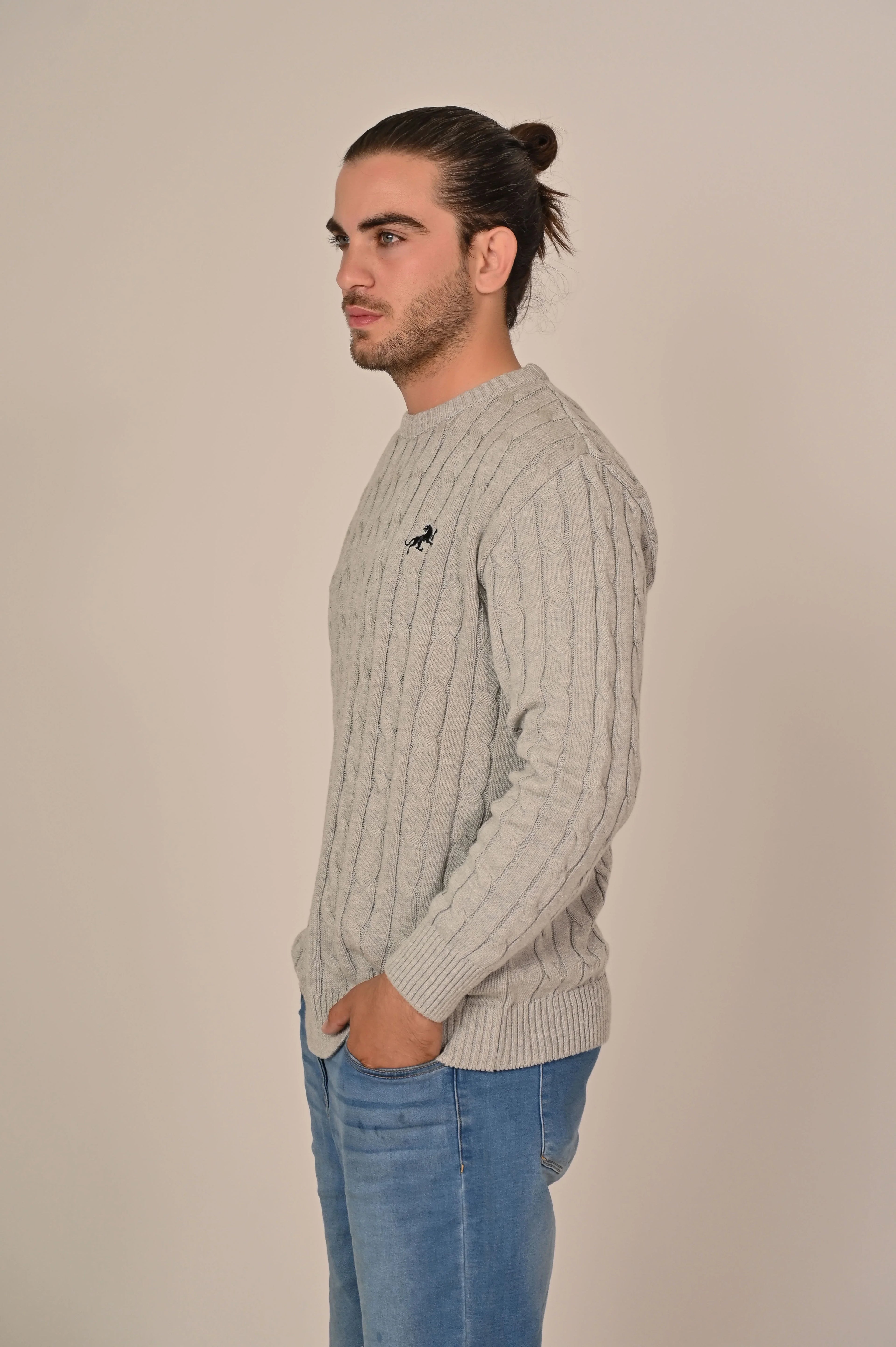 Navy Cable-Knit Crew Neck Sweater - MAERIS